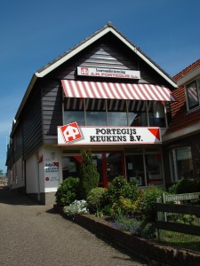 De showroom van Portegijs Keukens in Westerland